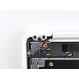 MacBook Unibody Модель A1342 Замена дисплея